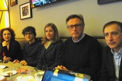Perazzoli insieme ai candidati per Cuperlo Perazzoli insieme ai candidati per Cuperlo